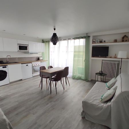 Appartement Climatise Avec Balcon,Wifi, Proche Remparts Avignon Eksteriør bilde