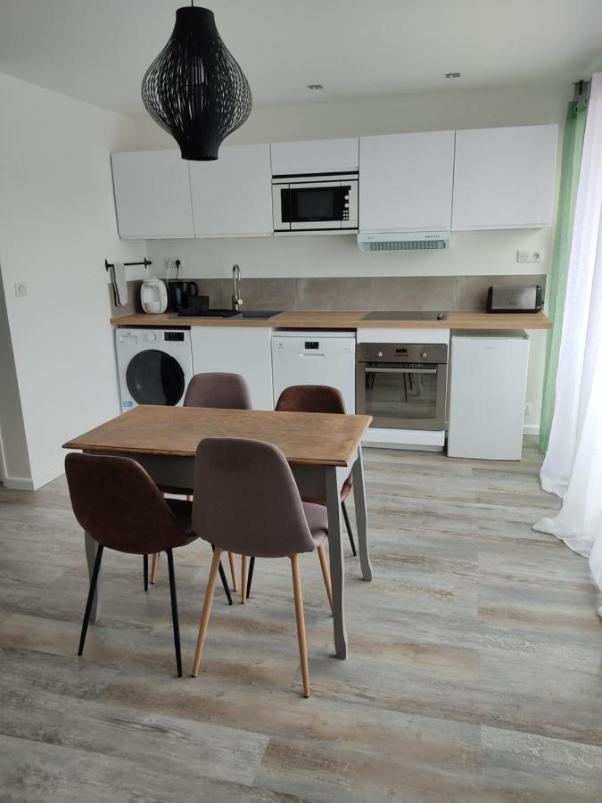 Appartement Climatise Avec Balcon,Wifi, Proche Remparts Avignon Eksteriør bilde