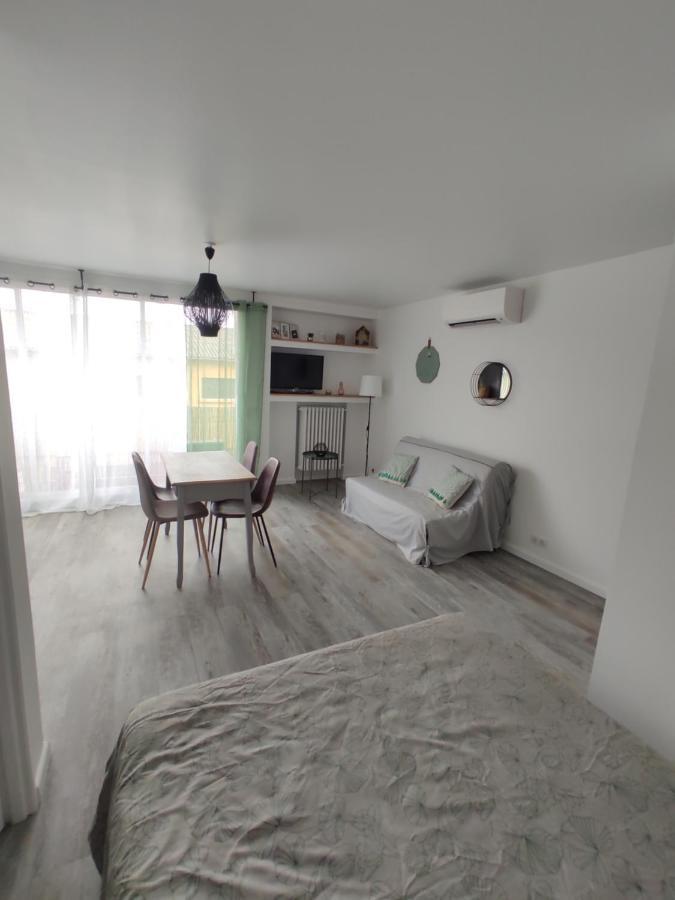 Appartement Climatise Avec Balcon,Wifi, Proche Remparts Avignon Eksteriør bilde