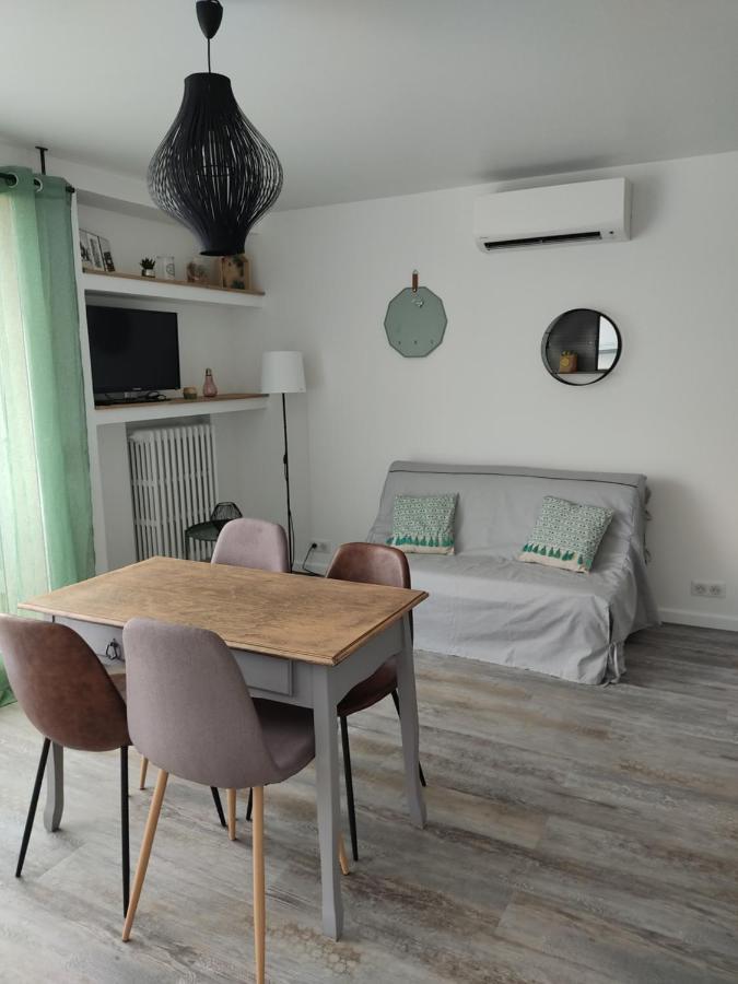 Appartement Climatise Avec Balcon,Wifi, Proche Remparts Avignon Eksteriør bilde